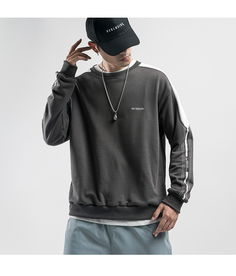 無(wú)懼寒潮，型格當(dāng)?shù)?日系男裝秋季新品衛(wèi)衣，演繹寬松撞色美學(xué)